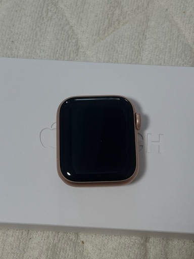 Applewatch series6GPSモデルゴールド