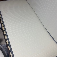 シングルベッドマットレスを売ります！