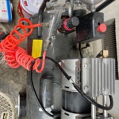 塗装セット　ツインピストン ４０Ｌ 横型オイルレスコンプレッサー 横 