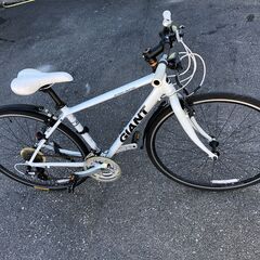 ジャイアント　エスケープ　Ｒ３　サイズＸＳ　２８インチ