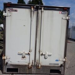 ♪八街C区SM42♪物置♪コンテナ♪丈夫♪左右ドア♪断熱材入ってる♪アルミ冷蔵箱♪ ♪八街C区SM42♪物置♪コンテナ♪丈夫♪左右ドア♪断熱