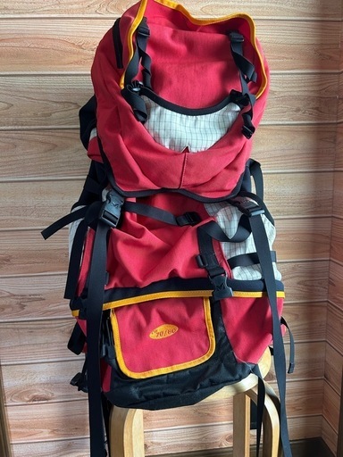 MILLET Walky Cecchinel design　CR70/80\nミレーの登山用ザック