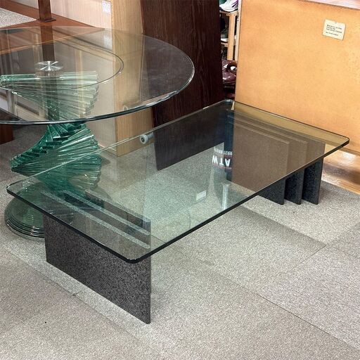 【リサイクル市場エコ伊川谷】Arflex購入 / アルフレックス コーヒーテーブル 天然石ローテブル リビングテーブル 強化ガラスW140D75H34cm【クーポン付き】【取りに来られる方限定】【軽バン1時間貸出無料】