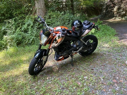 KTM 125 duke 2011年式