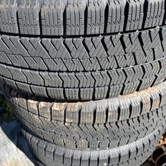 BLIZZAK2021年製 冬タイヤ4本セット