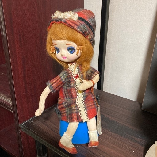 オルゴール人形