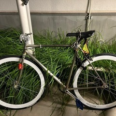 njs ピストバイク車体