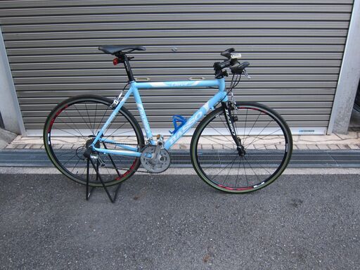 中古美品　クロスバイク　BASSO(バッソ)　DEVIL