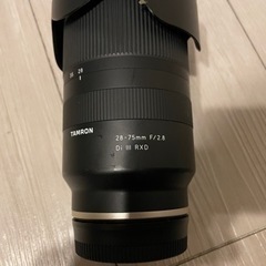 タムロン 28-75 mm f/2.8 di iii rxd