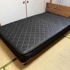 【お譲り先決まりました】セミダブルベッドと高密度ポケットコイルマ...