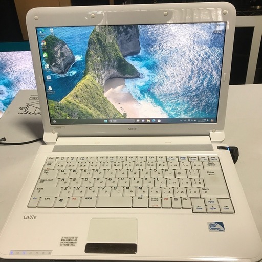 NEC lave  Windows11 coreM 美品