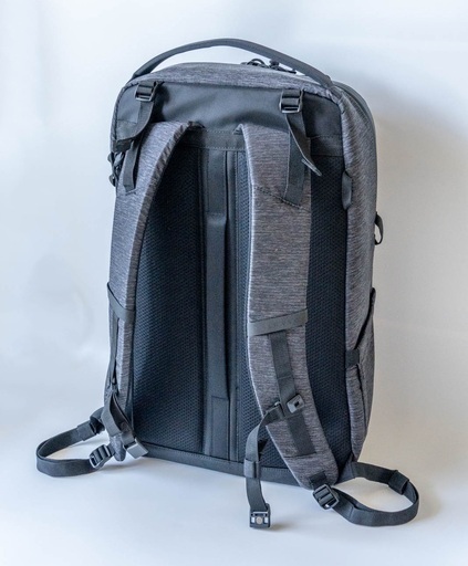 カメラ　リュック　ラグゼ　ハクバ　L　美品　取りに来ていただける方に』