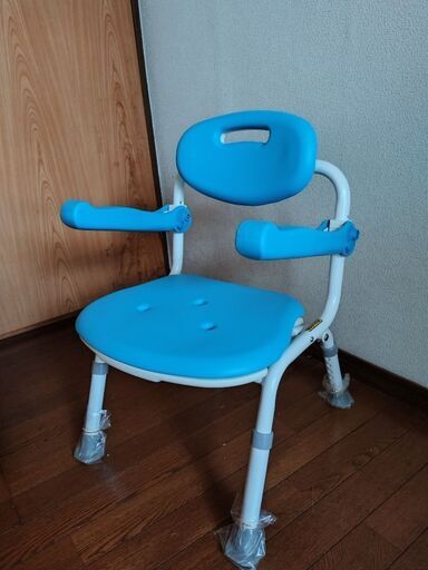 介護用折りたたみ式シャワーチェア