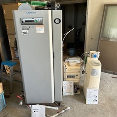 189☆ ノーリツ 石油給湯機 2009年製 ボイラー 給湯設備 中古品