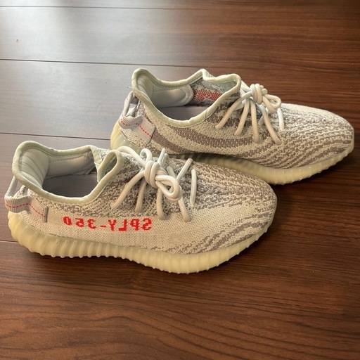 スニーカー adidas yeezy