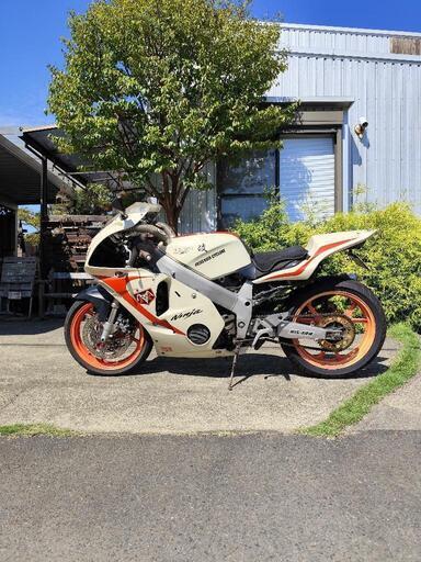 漢　カワサキＺＸＲ250 （改）