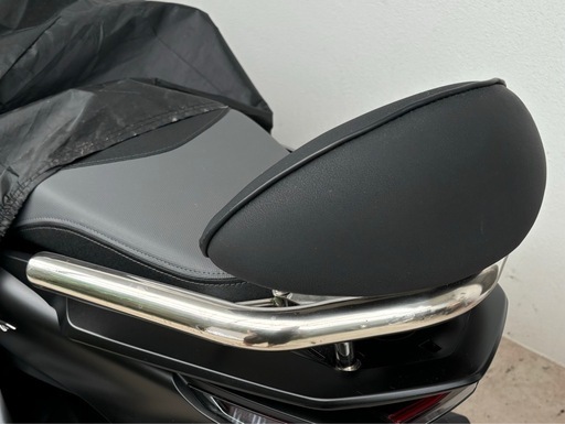 PCX バックレスト　タンデムバー