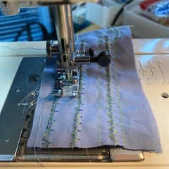 ジャノメ家庭用コンパクトミシン。
