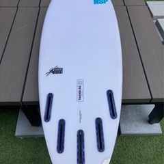 サーフボード ショートボード　NSP 
5’8 EPS 要リペア九十九里近辺手渡し