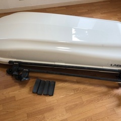 innoルーフキャリア　ボックス