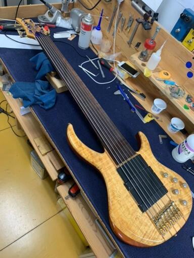 Tanatos 7弦ベース KFB7-120SP fretless フレットレス
