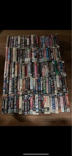 レコード、レーザーディスク、VHS、DVD、CD