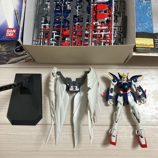 MGマスターグレードガンダムプラモデル　現状品/パーツ欠品あり未組み立て品SET