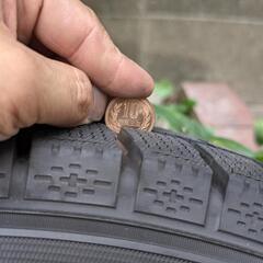 グッドイヤー     スタッドレスタイヤ  205／60R16