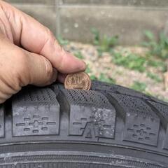 グッドイヤー     スタッドレスタイヤ  205／60R16