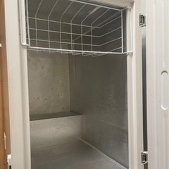 冷凍庫 家庭用 業務用 199L ノンフロン チェストフリーザー 上開き フリーザー ストッカー 冷凍 スリム 氷 食材 食品 冷凍食品 ストック キッチン家電 ホワイト MAXZEN JF200ML01WH