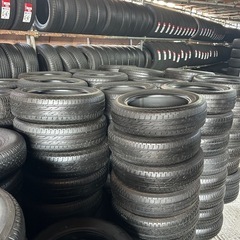 激安で新品タイヤ、中古タイヤ、タイヤ交換、全て安い、在庫がいっぱい  