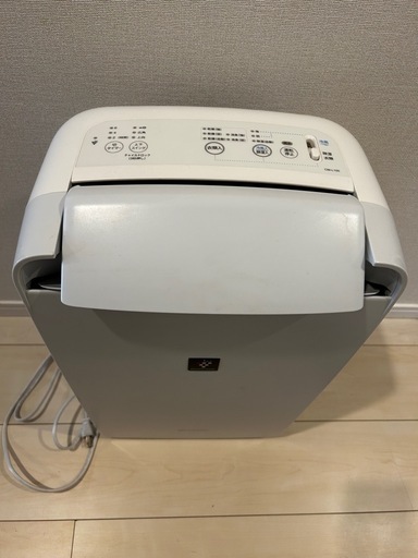 シャープ除湿機　CM-L100