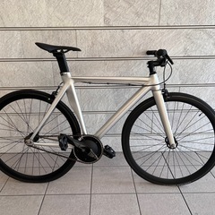 ブローチャーズ BROTURES TYRANT BIKES MONARCH