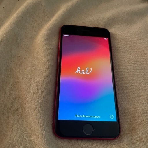 受け渡し予定者様有り　iPhone se 美品　第二世代　64GB