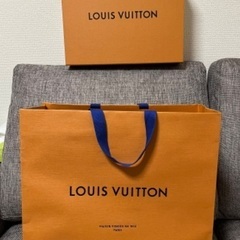 LOUIS VUITTON 箱等