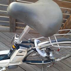 【お話し中です】ブリヂストン 古い24インチ 電動アシスト自転車 アシスタ  内装３段ギヤ オートライト 充電器付き