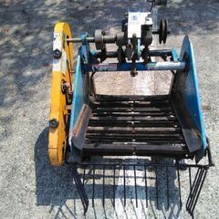ジャガイモ掘り取り機 メークイン NEWⅡ