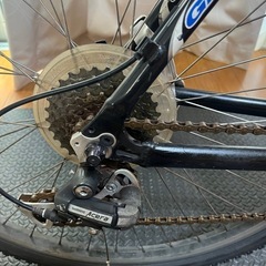 GIANT マウンテンバイク 青・黒　引き取り限定