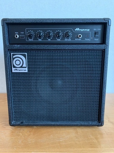 ampeg BA108 v2 ベースアンプ