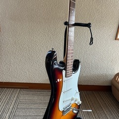 Fernandes フェルナンデス  ストラトキャスタータイプ  エレキギター