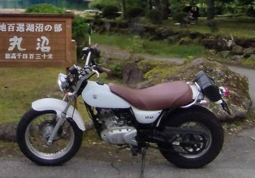 スズキ　バンバン200