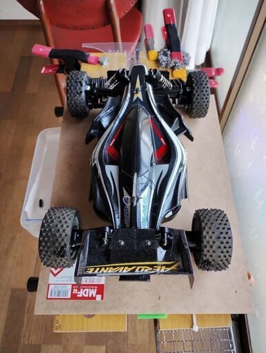 爆走タミヤエアロアバンテブラシレスモーター仕様 2011年のアバンテに