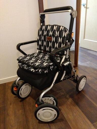 シルバーカー　レコルティII　手押し車