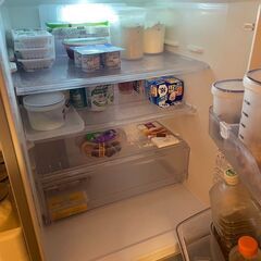 AQUA3ドア冷凍冷蔵庫・AQR-261B