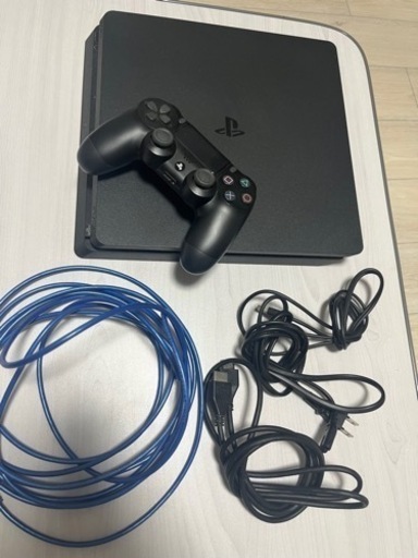 PS4  傷等ありません☺︎ 【取引先決定済】