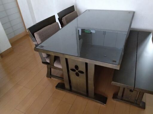 超激安　天然無垢　高級　ダイニングテーブル　食卓テーブル　(椅子別売り)　テーブル