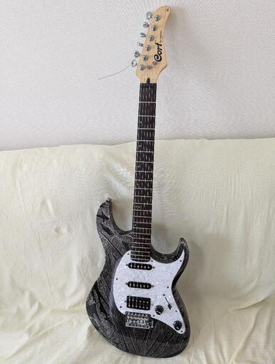 エレキギター　cort G210