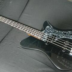 リョウガ　エレキベース　説明文に値下げ可否記載済み 値下げ中】RYOGA（リョウガ）/SKATER-BASS/LE エレキベース