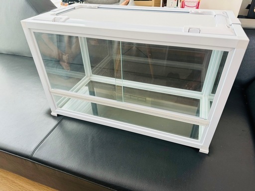 【ほぼ新品】爬虫類ケージ／60×30×36㎝
