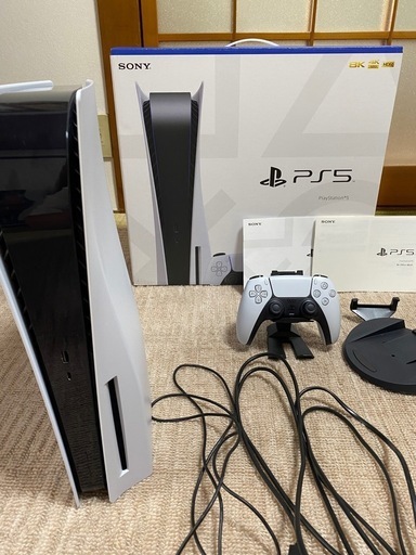 PlayStation5   825GB(未使い に近い)